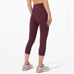 Lululemon Wunder Train High-Rise Crop 21" | Cassis | Size 6